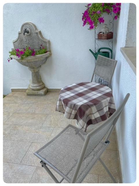 Appartement Apartman Sorgo à Zambratija  Extérieur photo